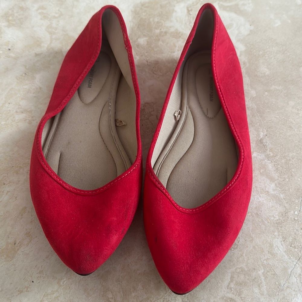 Red memory foam pointy flats